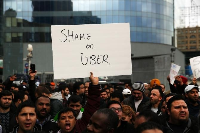 Протесты таксистов против Uber