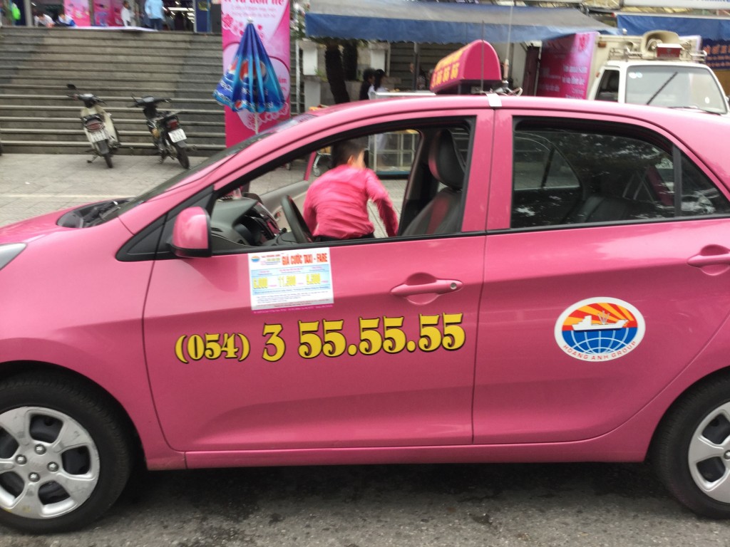 розовое такси